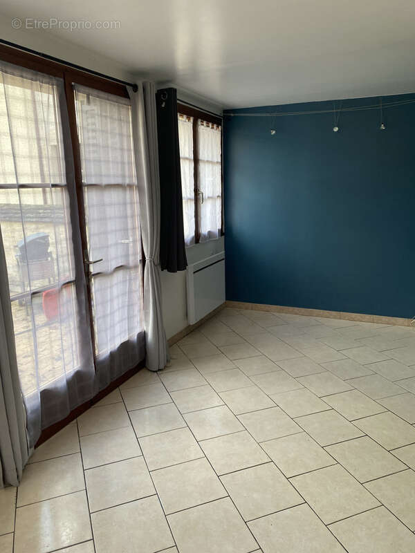 Maison à TRUCY-SUR-YONNE