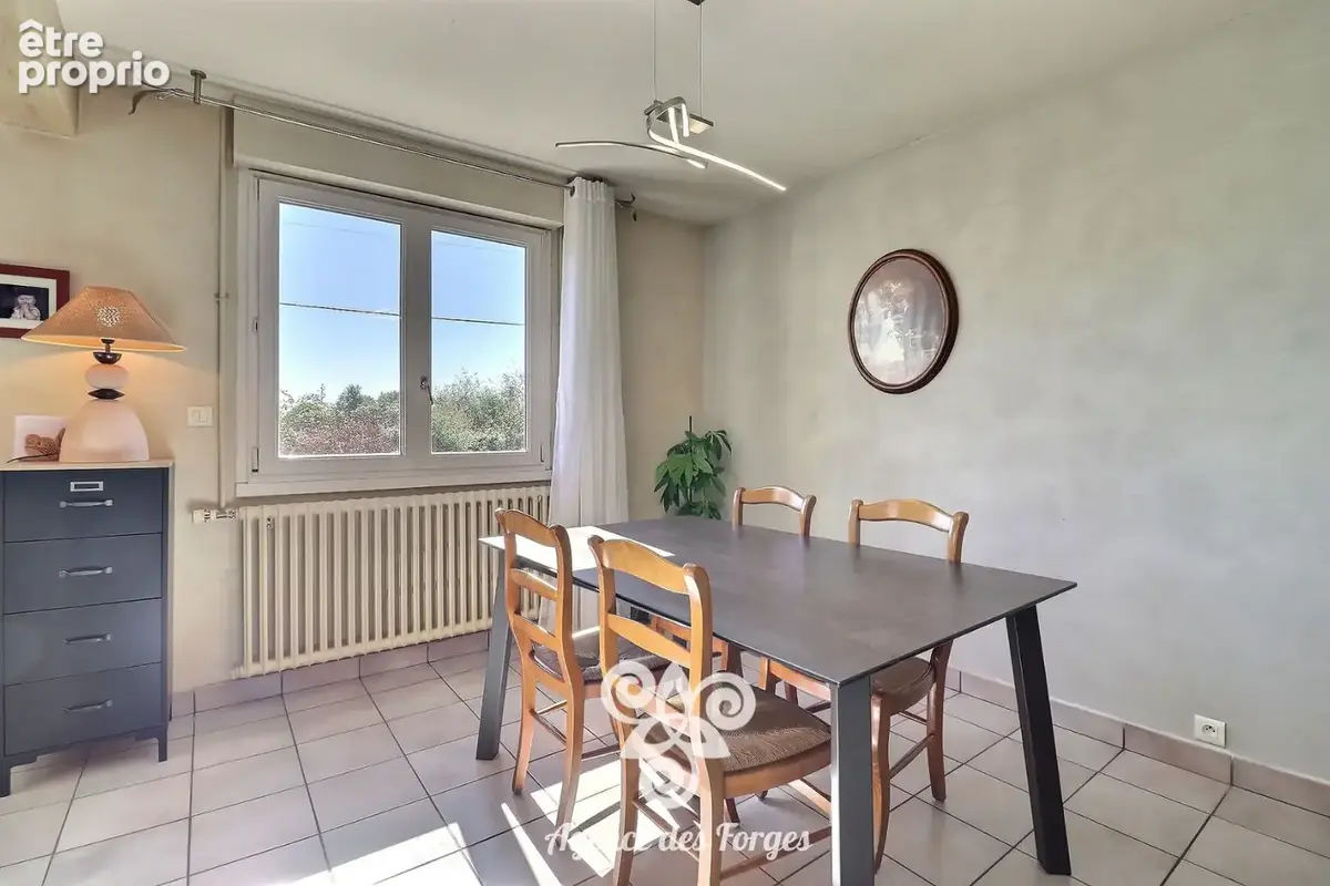 Maison de plain pied - 2 chambres - 78m² - Cholet - photo 7