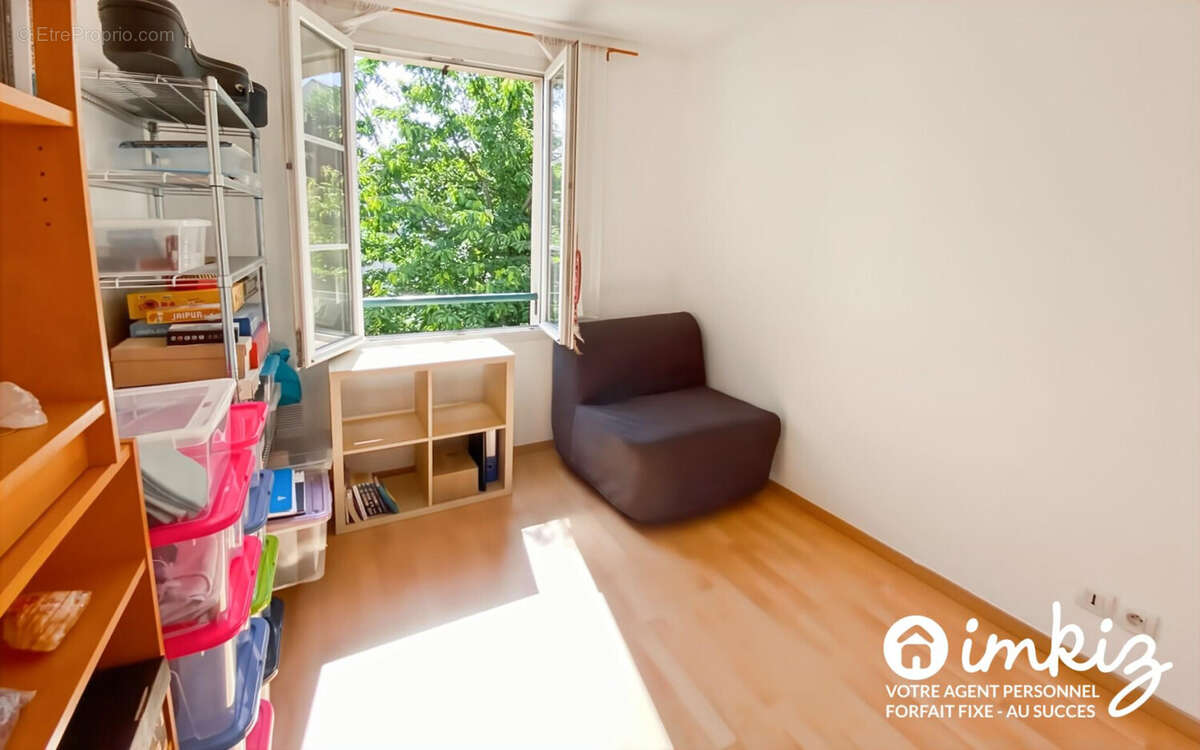 Maison 6 pièces : 4 chambres, 2WC, garage, jardin - photo 4