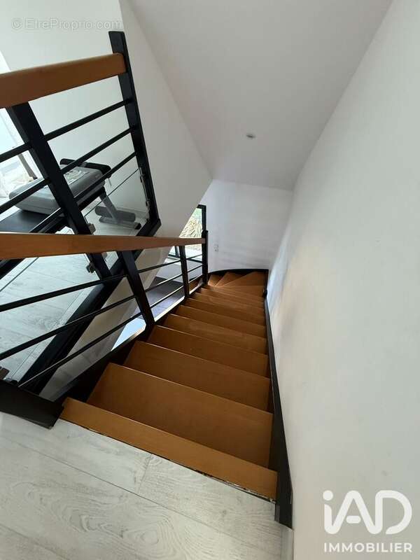 Maison 150 m² à Boissey-Le-Chatel  - photo 7