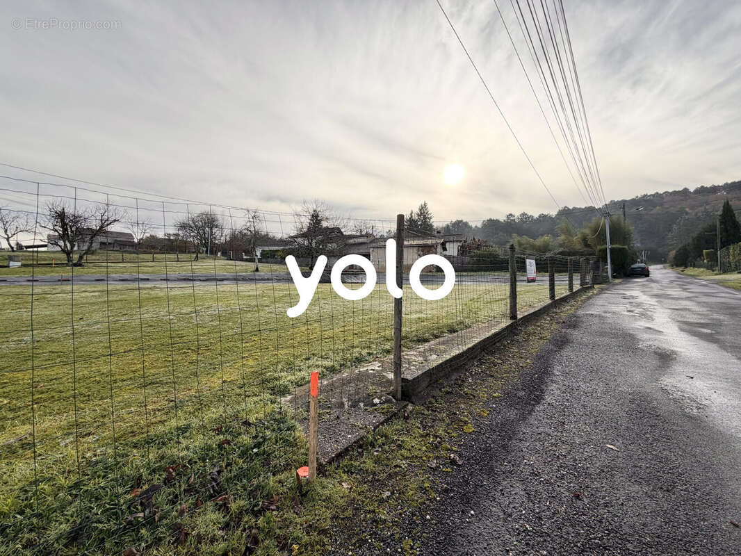 Terrain à RAZAC-SUR-L&#039;ISLE