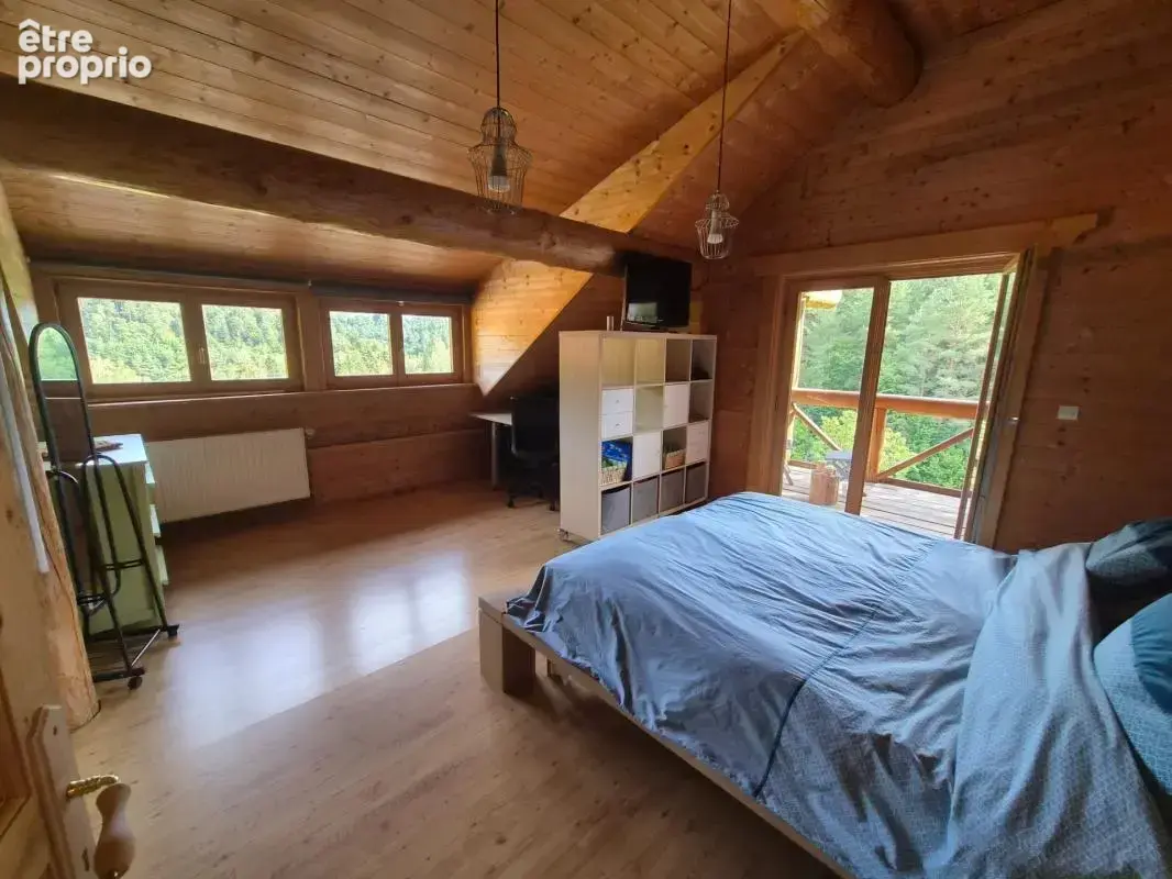  EXCLUSIVITÉ – Authentique maison en rondins massifs avec terrain clos de 37 ares A WANGENBOURG ENGENTHAL - photo 15