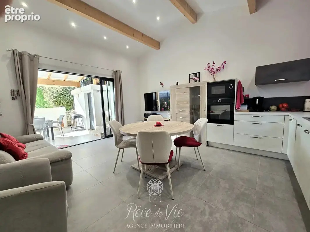 Chalet récent 3 pièces avec terrasse - photo 3