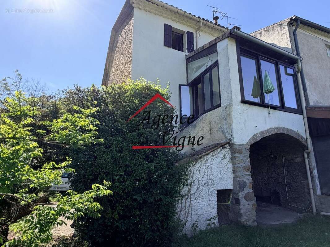Maison à ROBIAC-ROCHESSADOULE