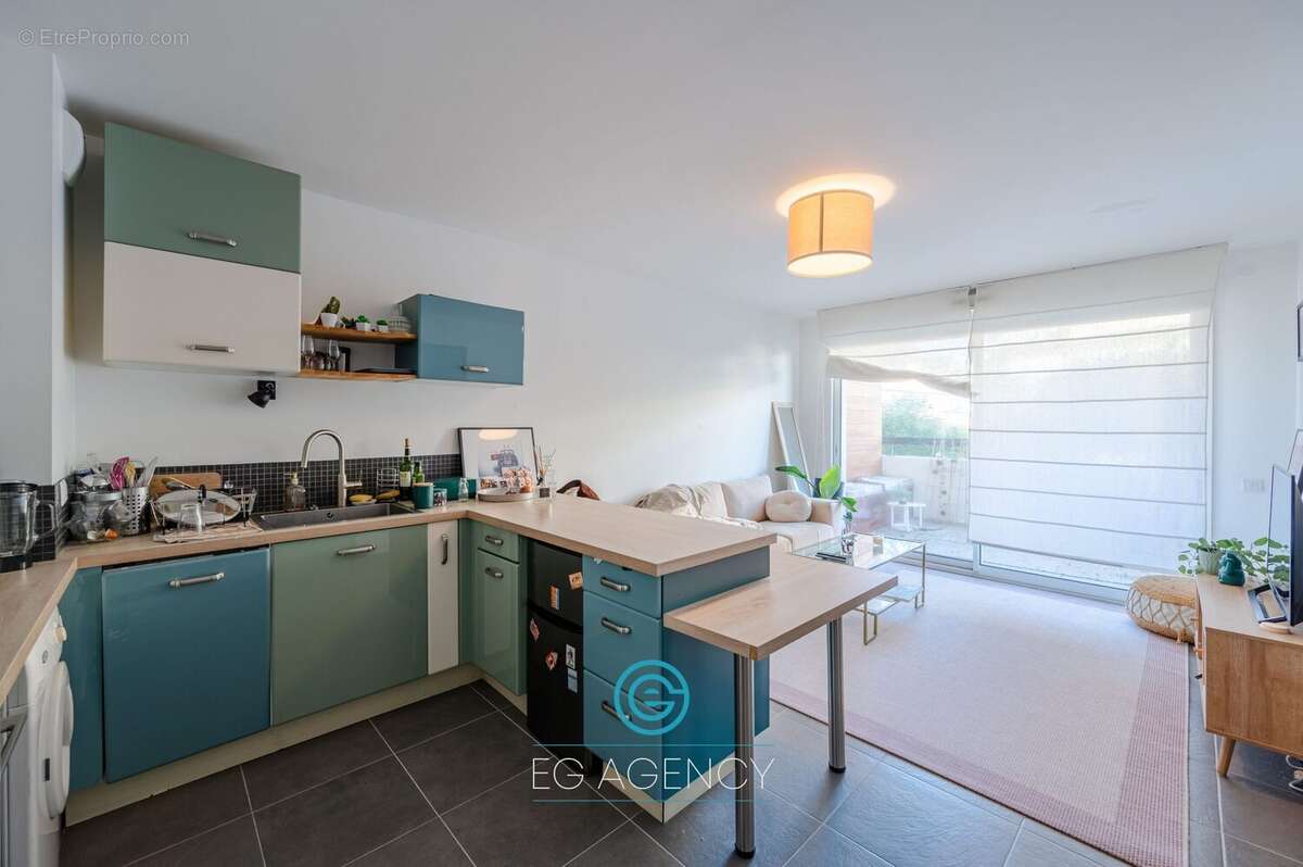 Appartement à MARSEILLE-8E