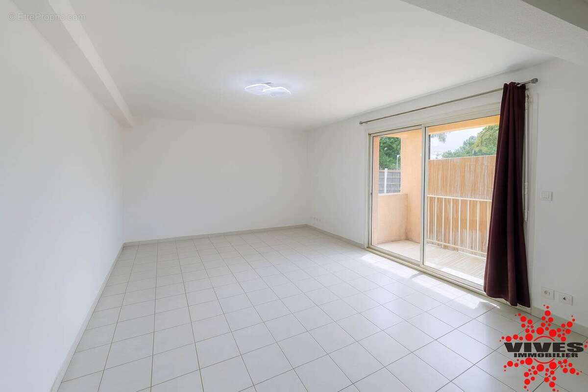 Appartement à BOUJAN-SUR-LIBRON