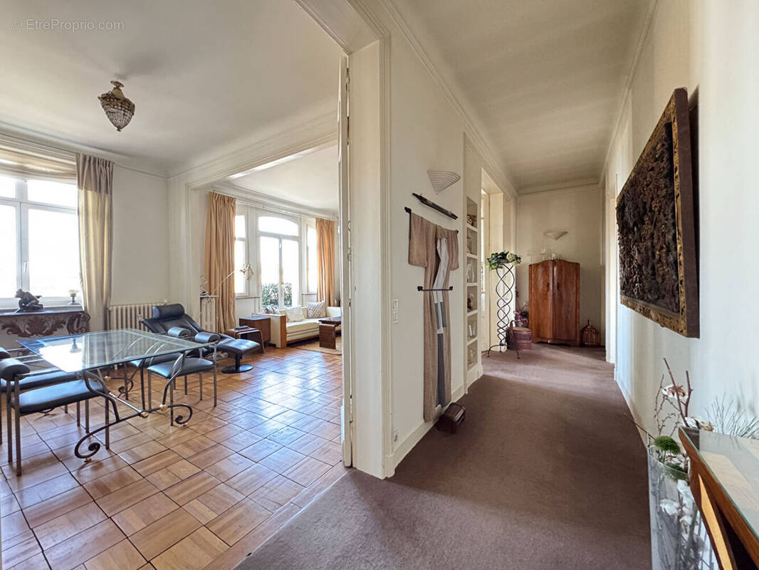 Appartement à MARCQ-EN-BAROEUL