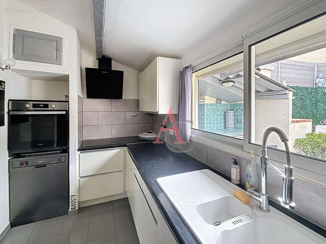 Maison à CAGNES-SUR-MER