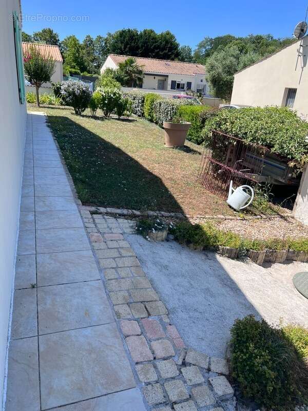 Maison à vendre 6 pièces COZES (17) - photo 17