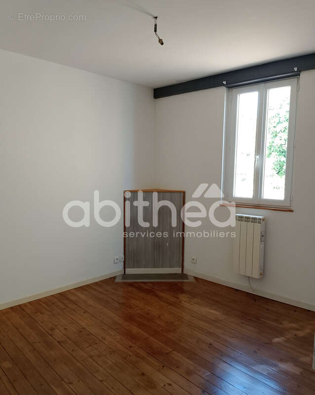 Appartement à CHABANAIS