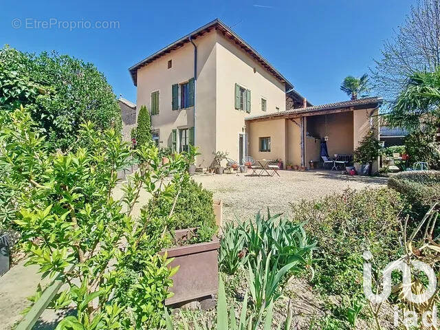 Photo 1 - Maison à SAINT-ETIENNE-SUR-CHALARONNE