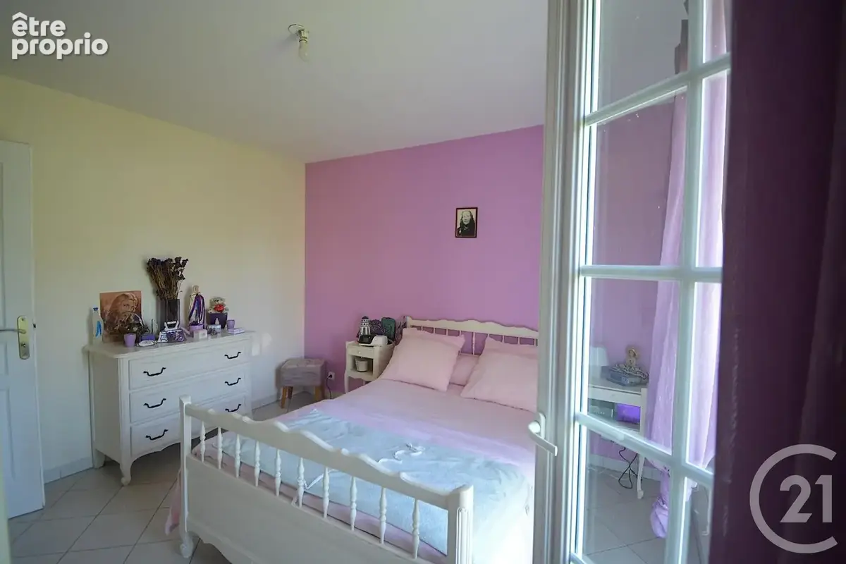 Maison 4 pièces 105 m² à vendre à Chateau-Sur-Epte (27420) - photo 9