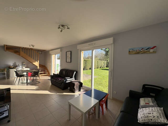 Maison à COLLEVILLE-SUR-MER