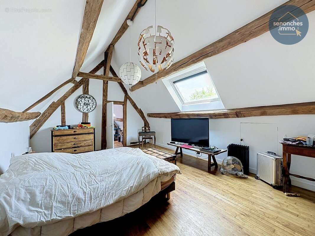 Ancien presbytère du XVIIIe siècle à vendre à Fontaines-Simon (28240)  Une demeure de caractère chargée d'histoire - photo 17