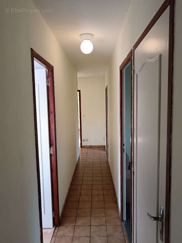 Maison à SAINT-CLAIR-SUR-L'ELLE