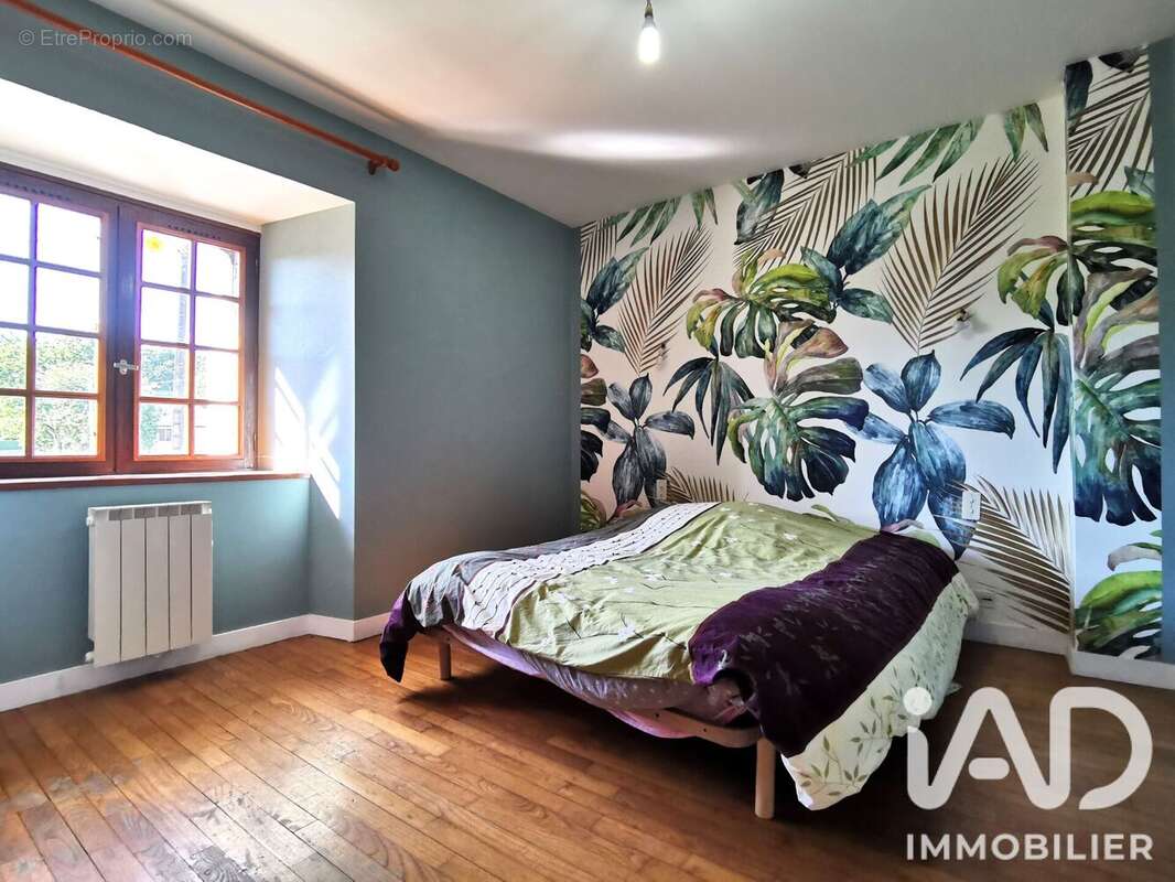 Maison 100 m² à La Selle-En-Cogles  - photo 6