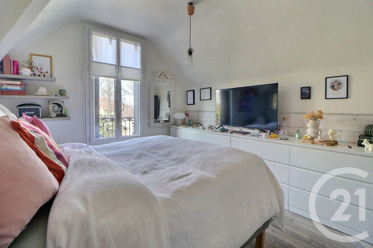 Maison à AULNAY-SOUS-BOIS