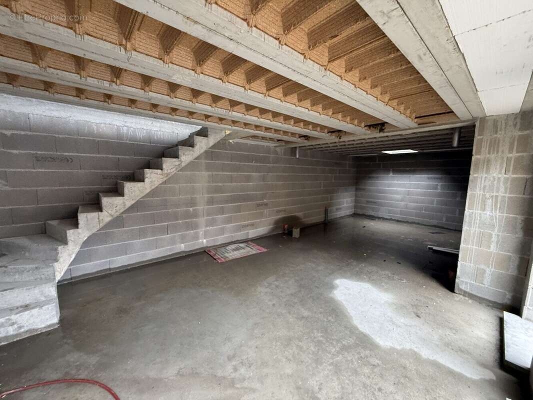 Maison à VILLEFRANCHE-SUR-SAONE