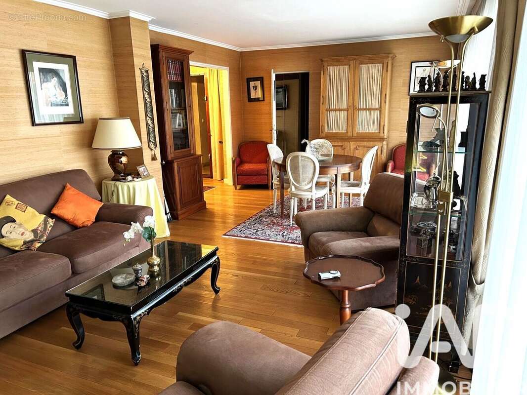 Photo 2 - Appartement à SAINT-MAUR-DES-FOSSES