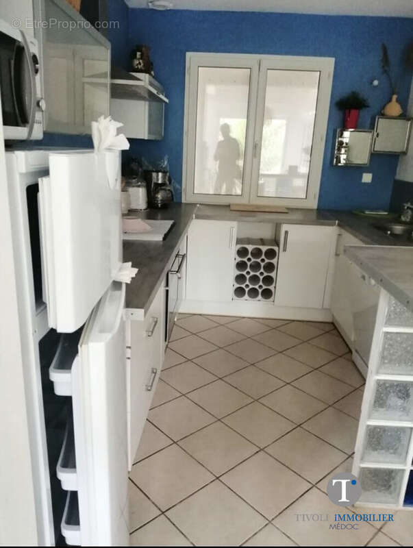 Maison à VENDAYS-MONTALIVET