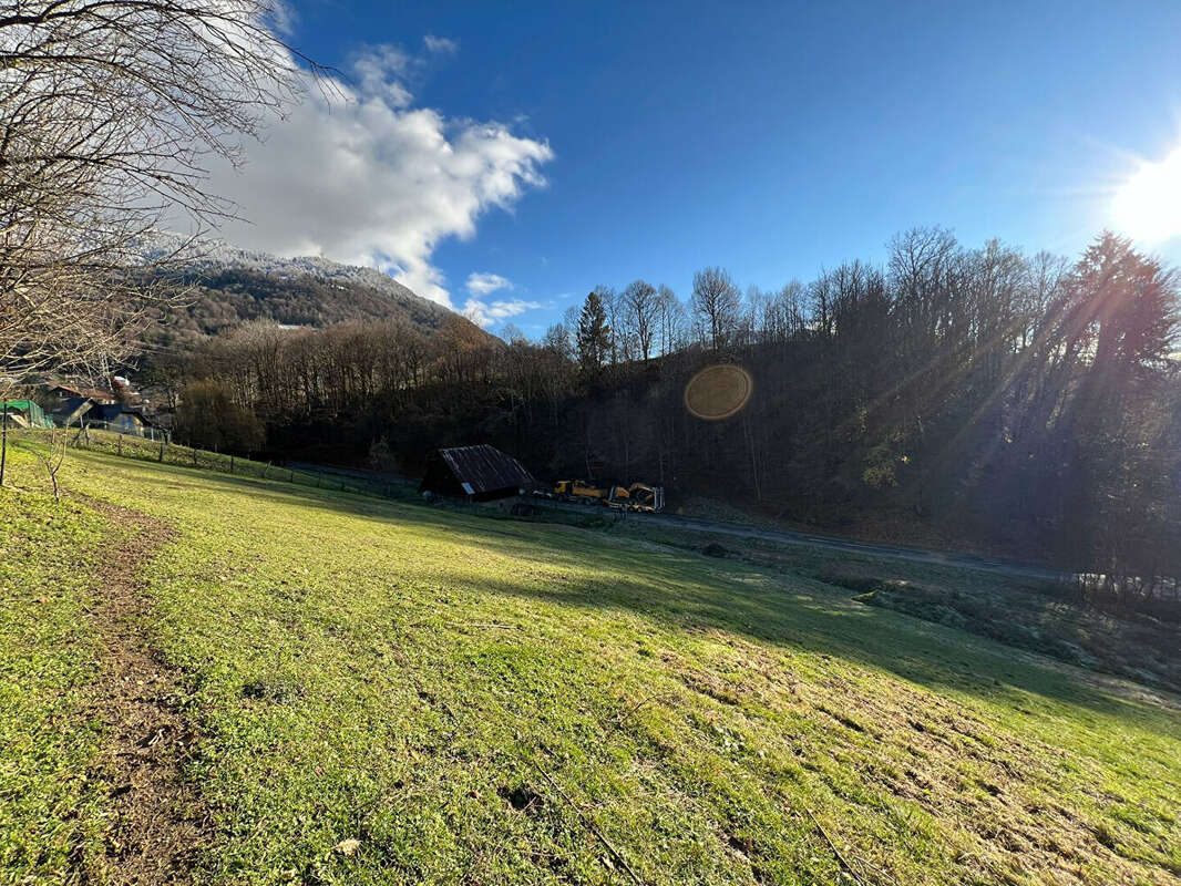 Terrain à VENTHON