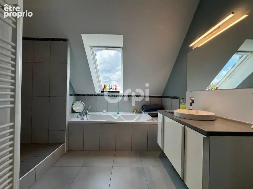 Maison Individuelle Avec Piscine - photo 15