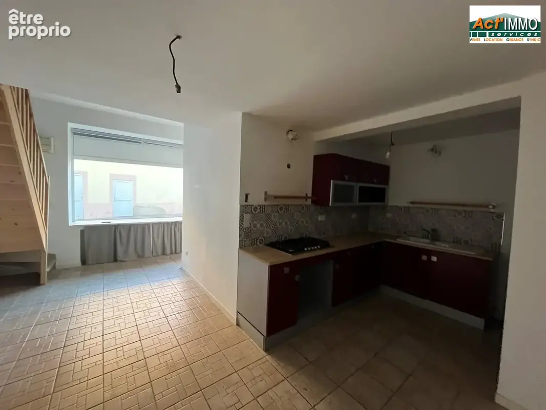 Appartement 1 000 m² à vendre à Miramas (13140) - photo 6