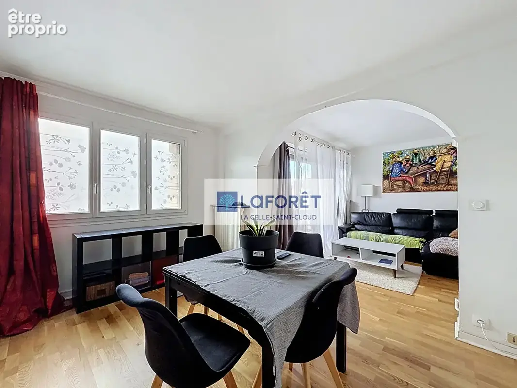Appartement La Celle Saint Cloud 4 pièces 82m2 utiles - photo 2