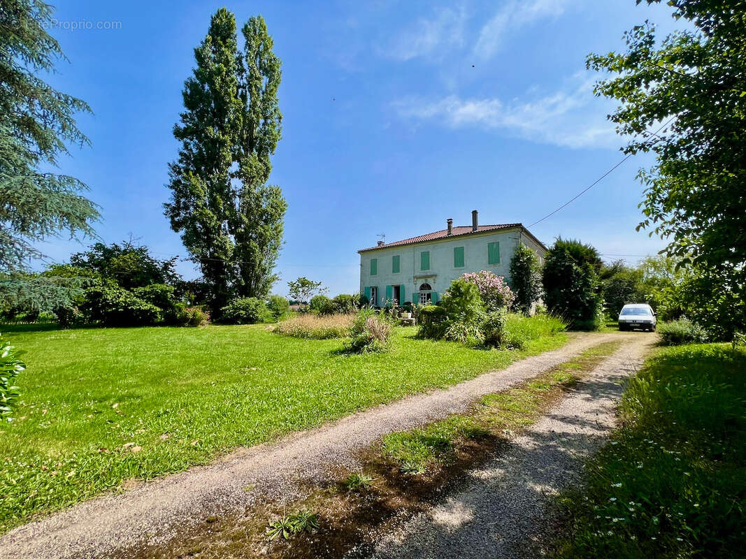 Maison à CASSENEUIL