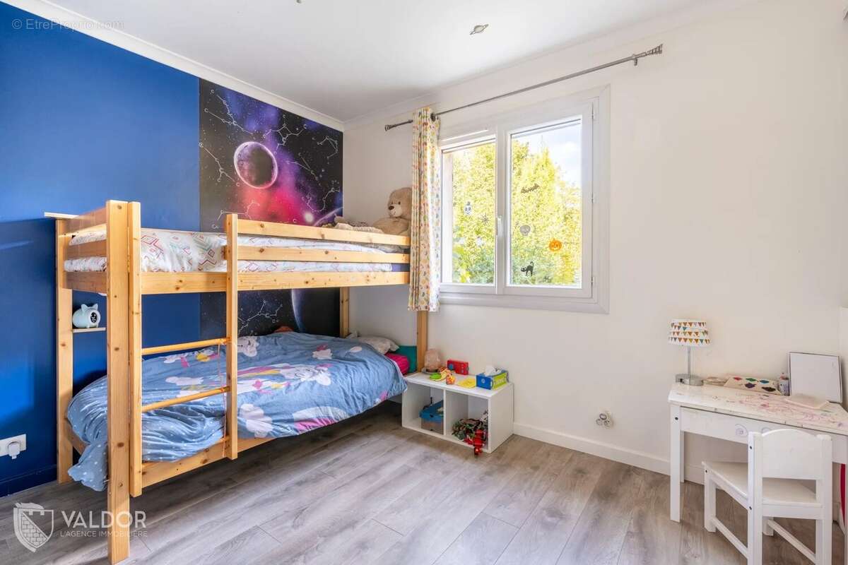 Maison à FONTAINES-SUR-SAONE