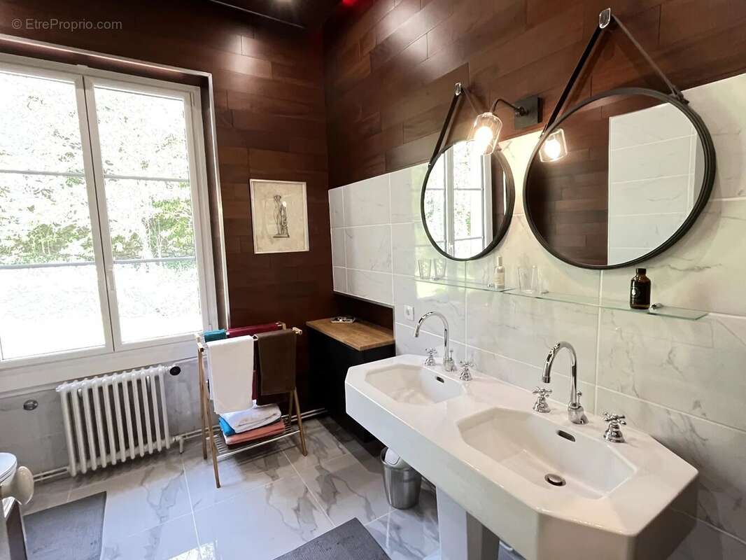 Maison à VOEUIL-ET-GIGET