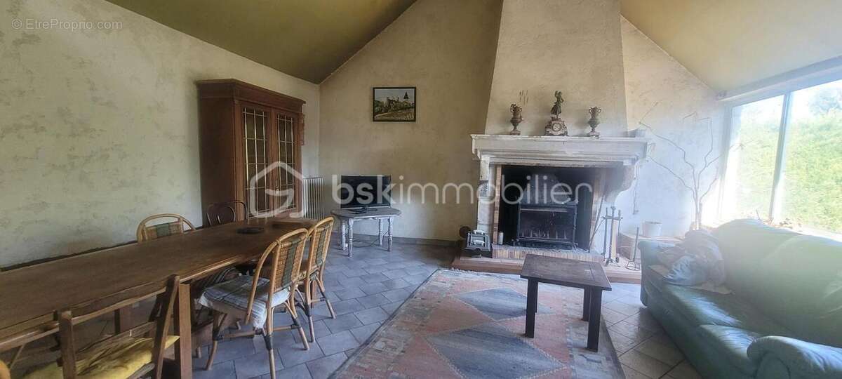Maison en Pierre 175 m² / 6 Piéces  / 3 Chambres - photo 12