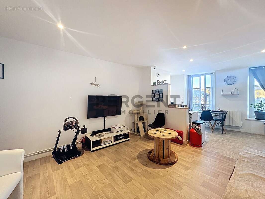 Appartement à CHARLEVILLE-MEZIERES