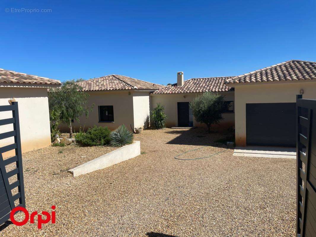 Maison à LA CADIERE-D'AZUR