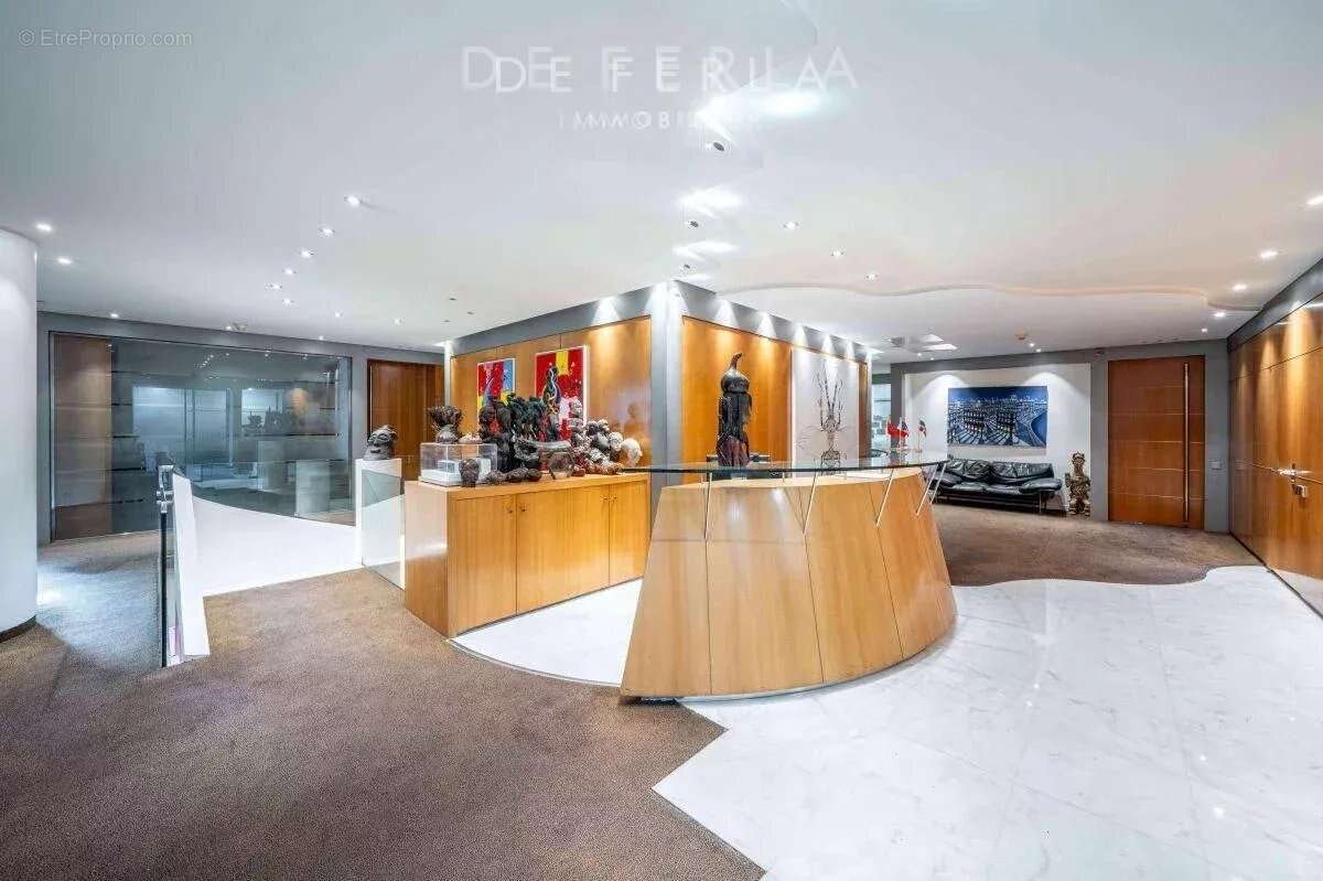 Bureaux sur 3 étages - Saint Cloud - photo 2