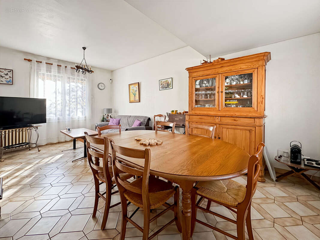 Maison à MONTREUIL