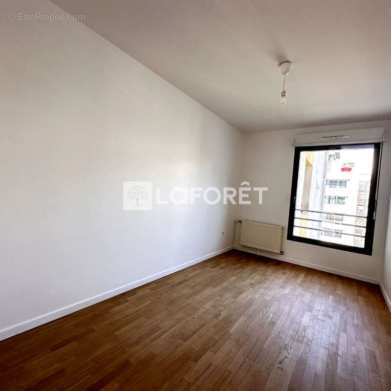 Appartement à NANTERRE