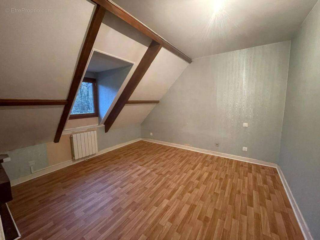 Maison à ROSNY-SUR-SEINE