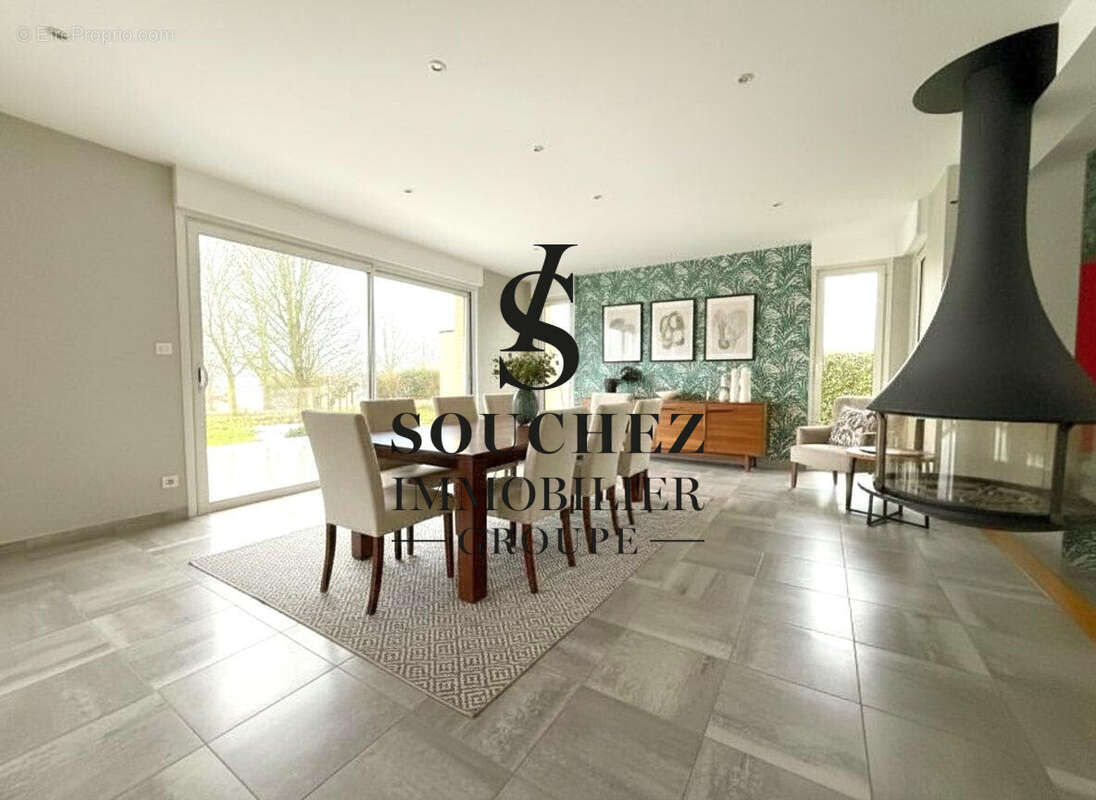 Maison 245 m² à Berles-Monchel  - photo 2