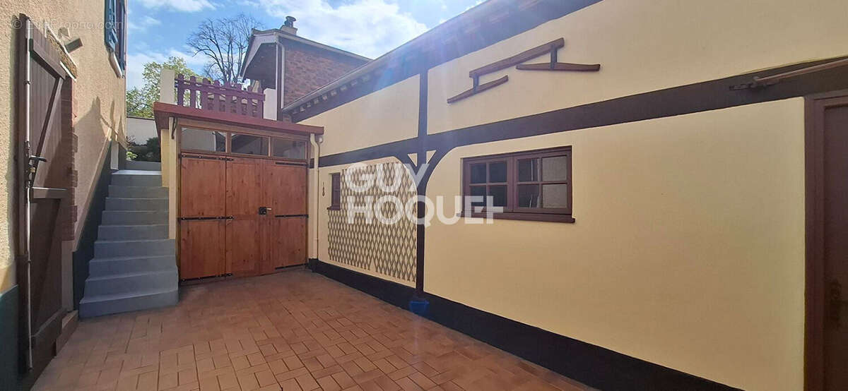 Maison à AUBERGENVILLE