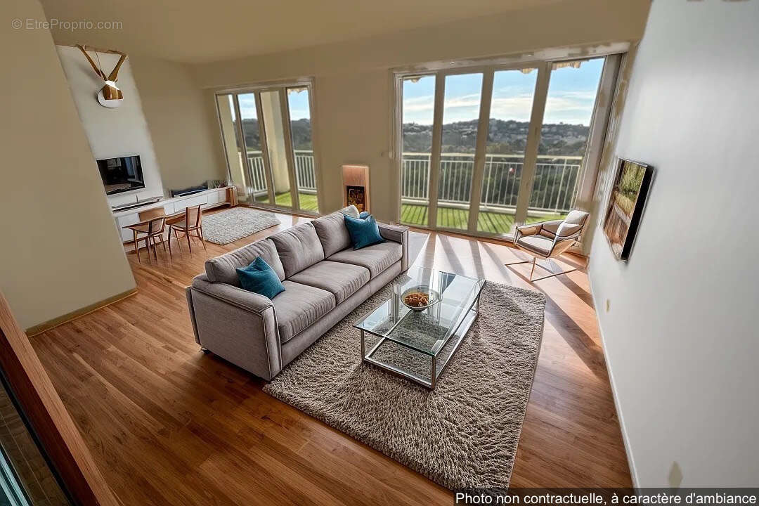 Appartement à SAINT-RAPHAEL