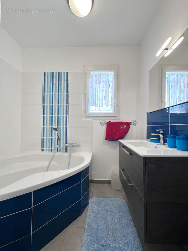 Maison à SAINT-CYPRIEN