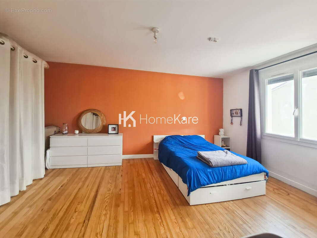 Maison à LAGARDELLE-SUR-LEZE