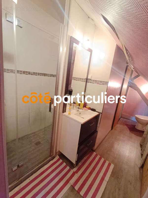 Maison à BEAUMONT-LA-RONCE