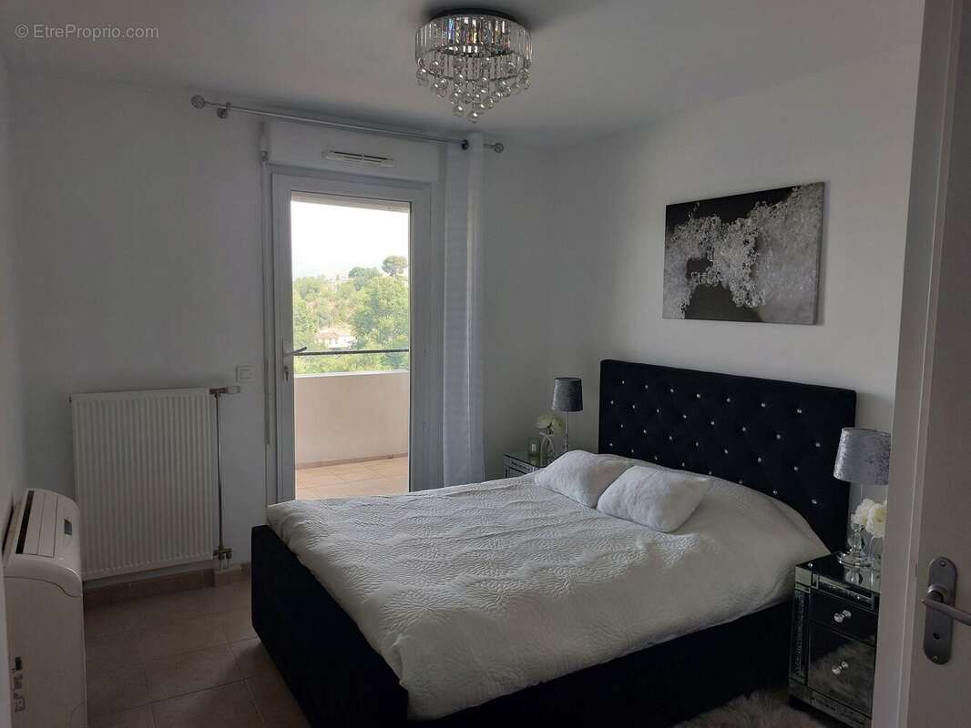 Photo 6 - Appartement à MARSEILLE-13E