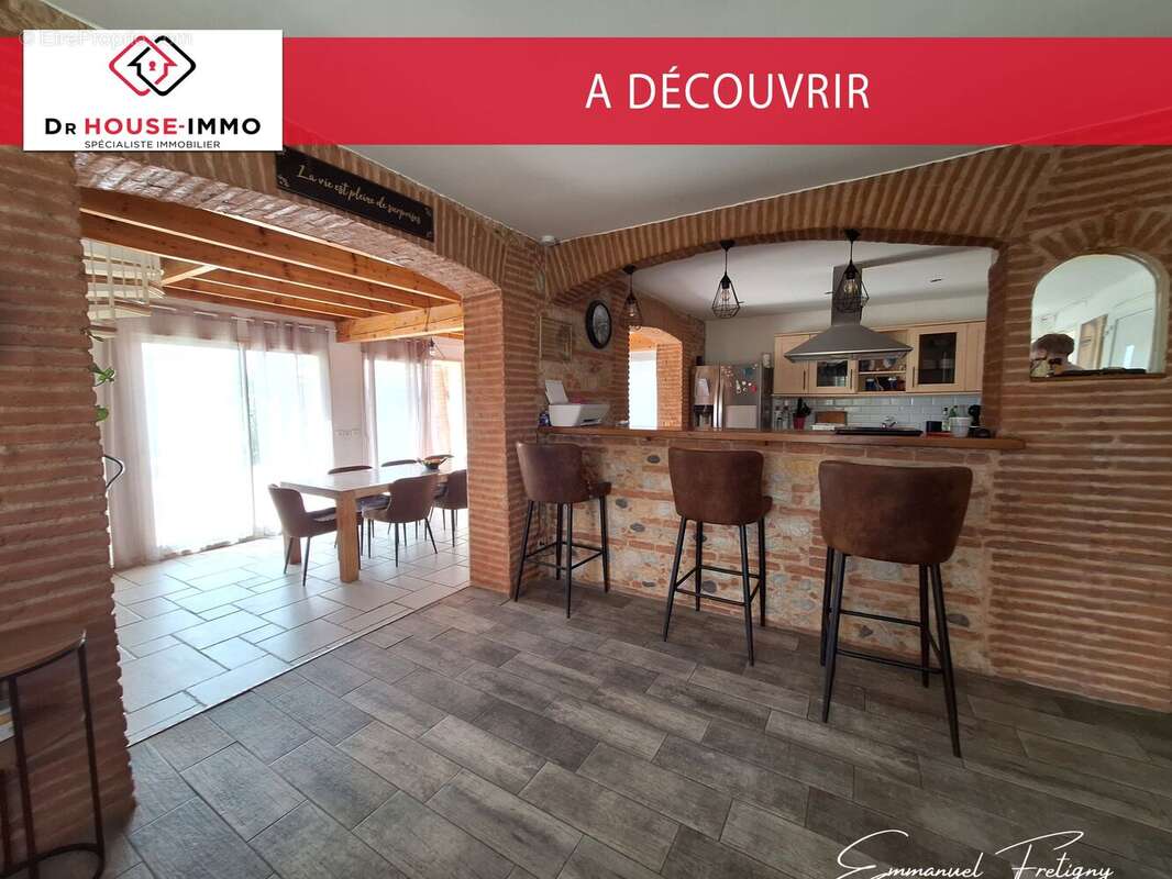 Maison à VILLEMOLAQUE