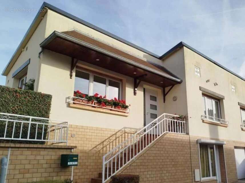 Maison à BEAUMETZ-LES-LOGES