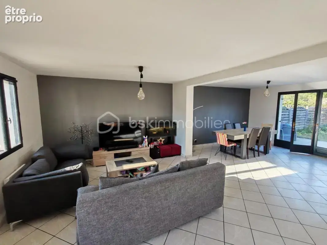 Maison de 118m² + dépendance de 39m² - photo 5