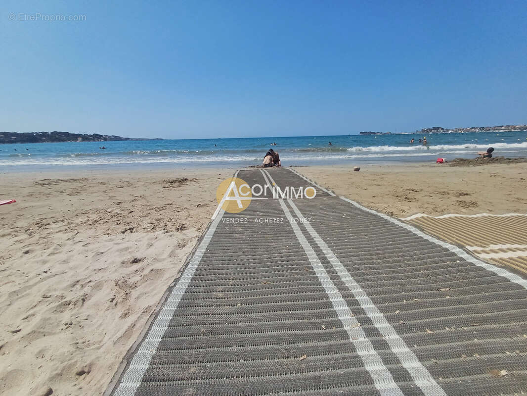 Appartement à SANARY-SUR-MER