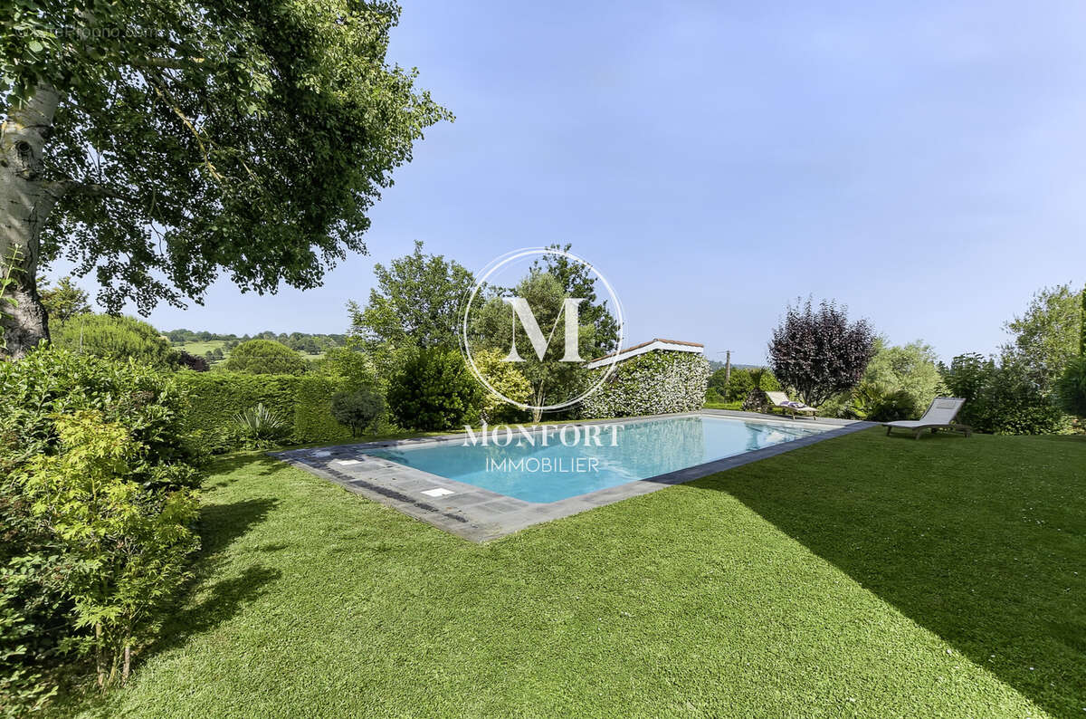 Maison à MONTRABE